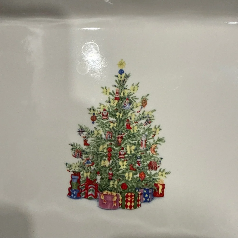 Christopher Radko White Baking Dish with Green Trim and Christmas Tree